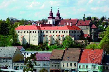 Bazilika sv. Prokopa, židovská čtvrť a hřbitov v Třebíči